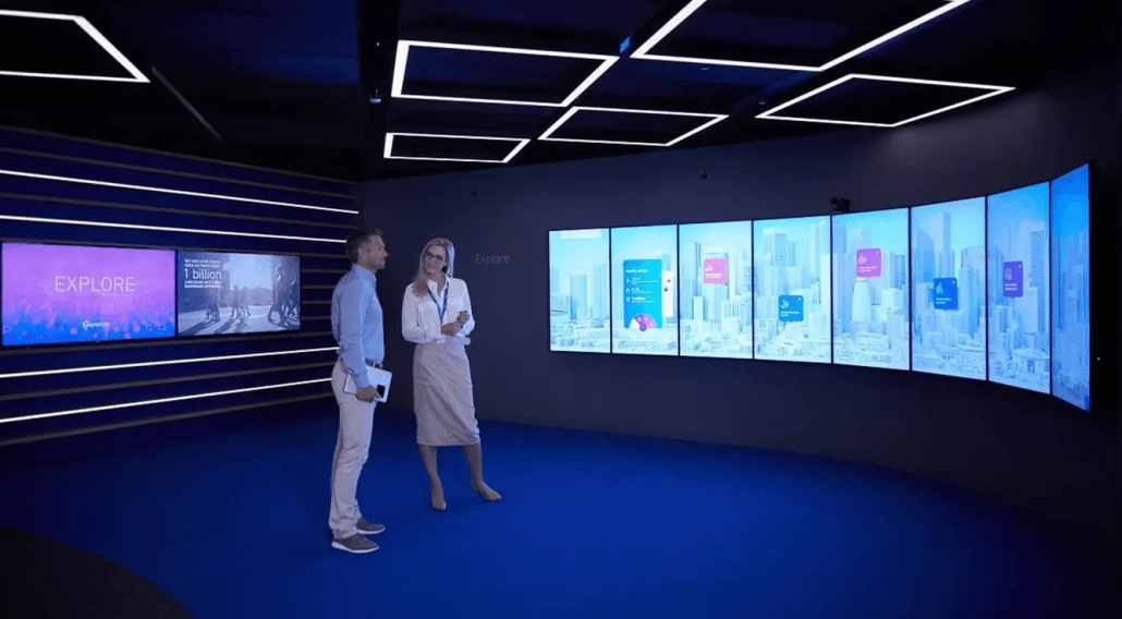 Experian's BLOX Panelled Video walls